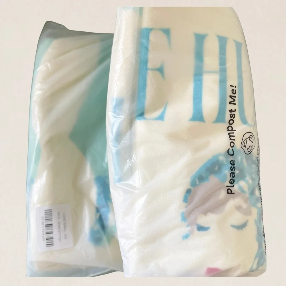 Taylor Swift  Beach Towel Cream Fate of Ophelia Showgirl 70x35 NEW